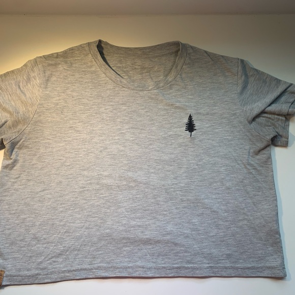 Tentree cropped T-shirt - Size small - Picture 4 of 6